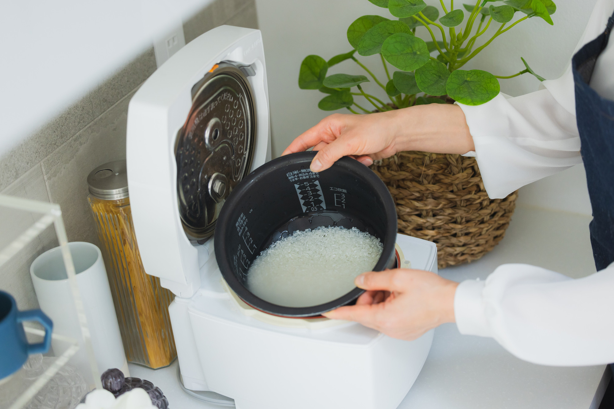 無洗米は洗うべき？白濁の正体と失敗しない炊き方