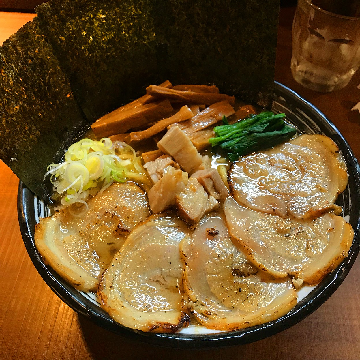 麺家ぶらいとんの評判と行列の真相｜日吉の名店を徹底解剖