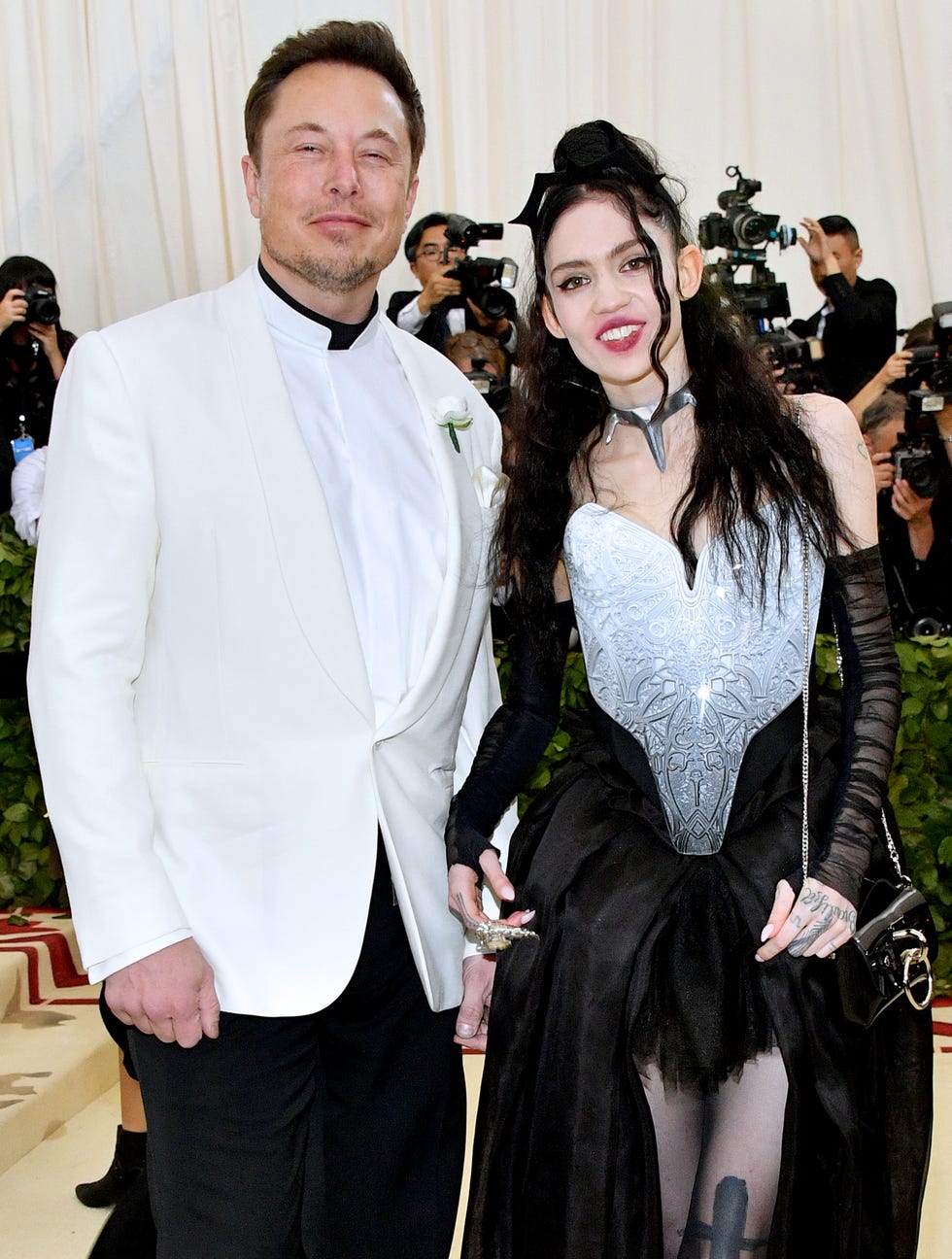 イーロン・マスクの妻は現在誰？歴代結婚歴と子供・家族構成を解説