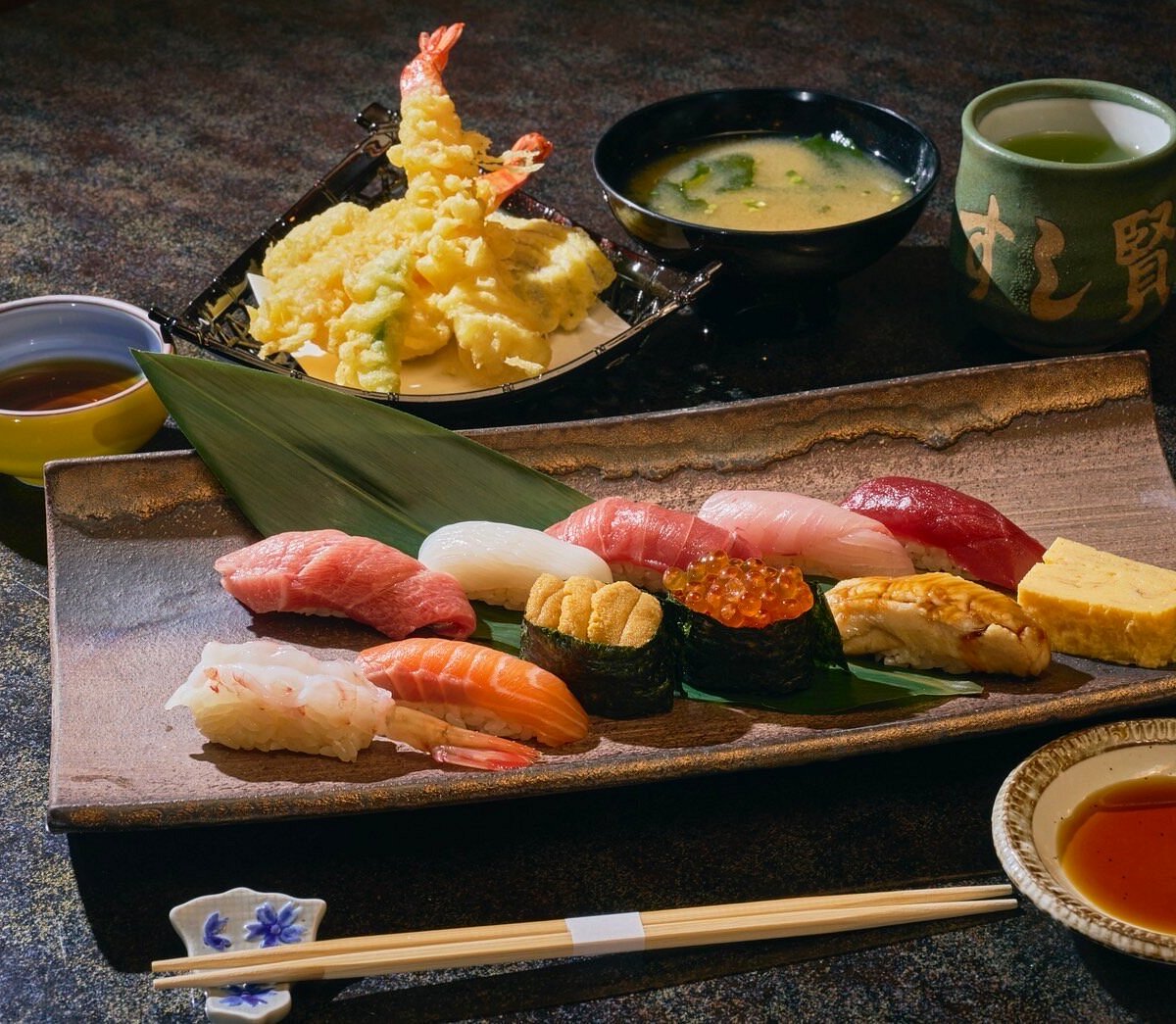 浅草すし賢が世界で愛される理由｜ハラール寿司の評判・予約と料金を解明