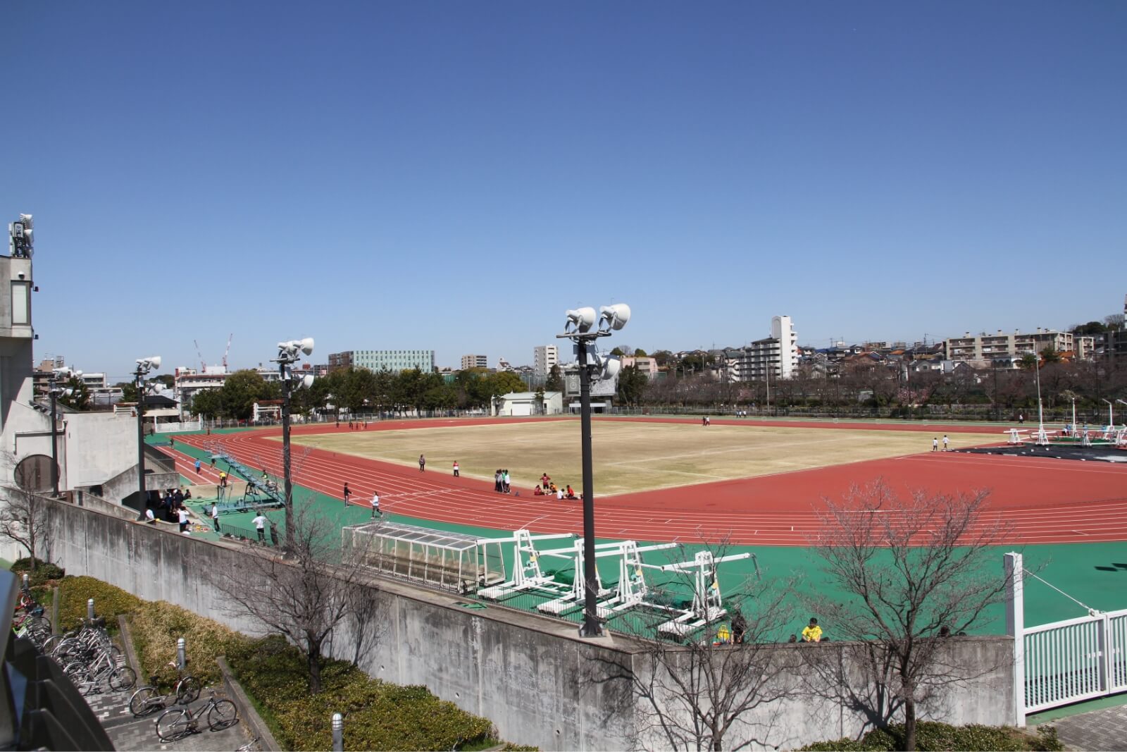 【2026現地取材】アジア大会に沸く名古屋の熱源――「パロマ 瑞穂 北陸 上 競技 場」が担う大舞台の裏側と、疾走する市民たちのリアル