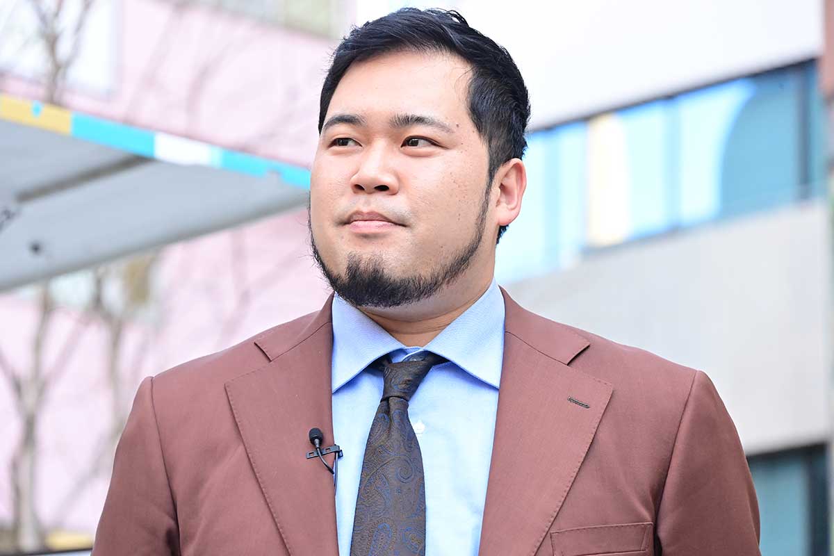 令和ロマン松井ケムリの父親は大和証券副社長？超金持ち実家と結婚の真相