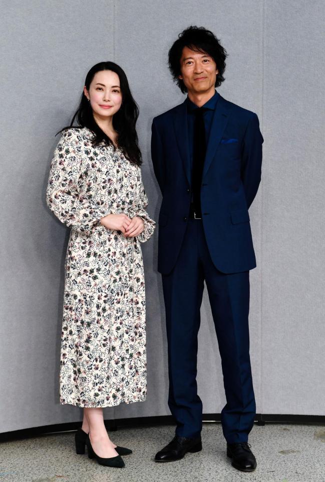 東山紀之と木村佳乃の子供は何人？娘2人の学校や現在と家族の真相