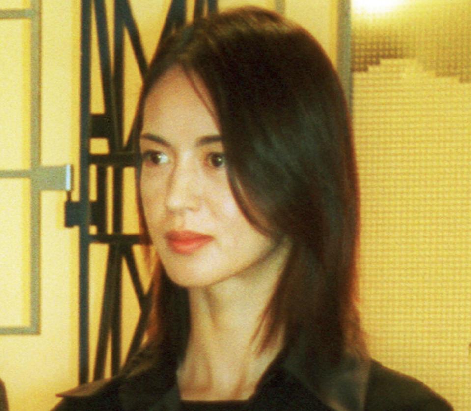 鷲尾いさ子の病気と現在の容態は？仲村トオルとの絆と闘病の全貌