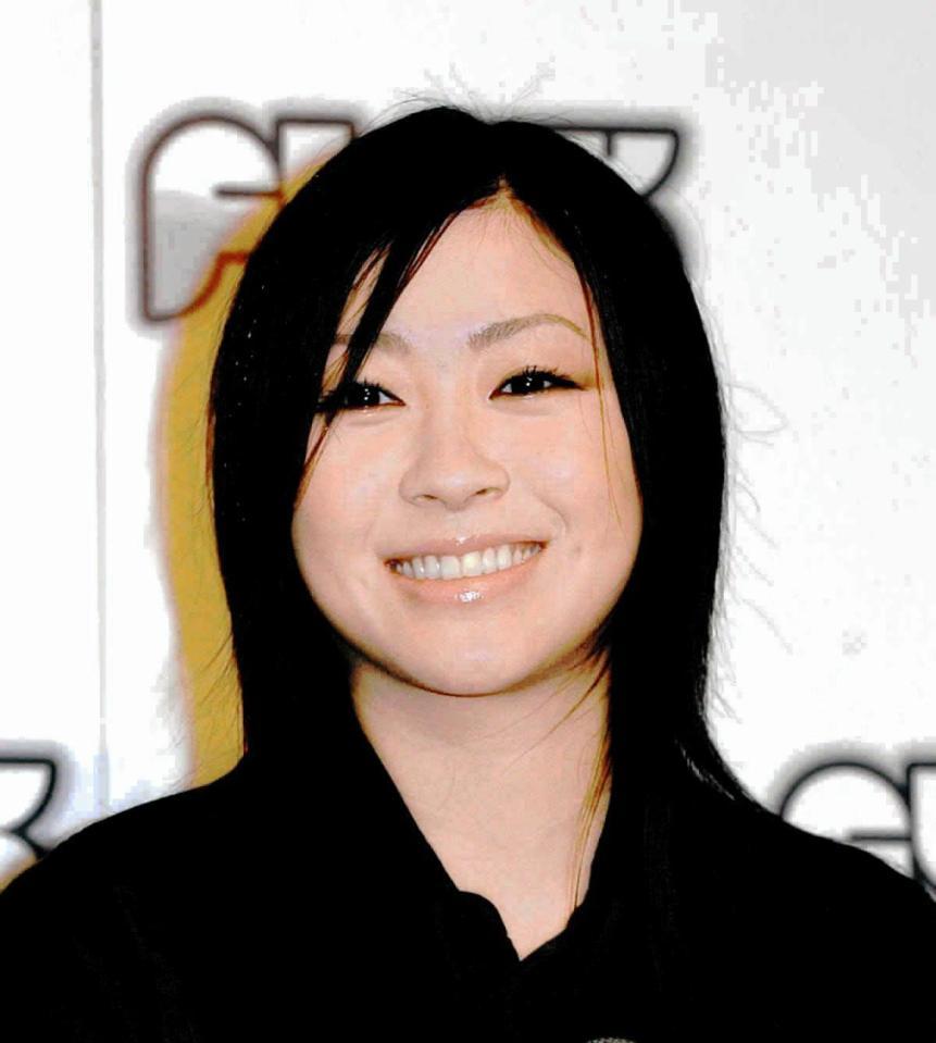 宇多田ヒカルが卵巣嚢腫を告白した理由とは？当時の病状と現在の体調を解説