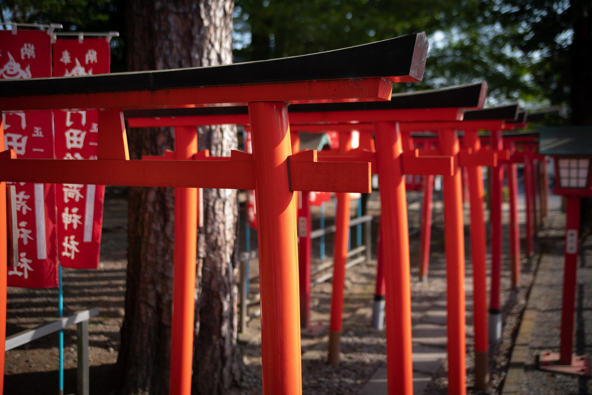 悪縁を断ち切り良縁を呼ぶ！門田稲荷神社の参拝作法と裏ワザ