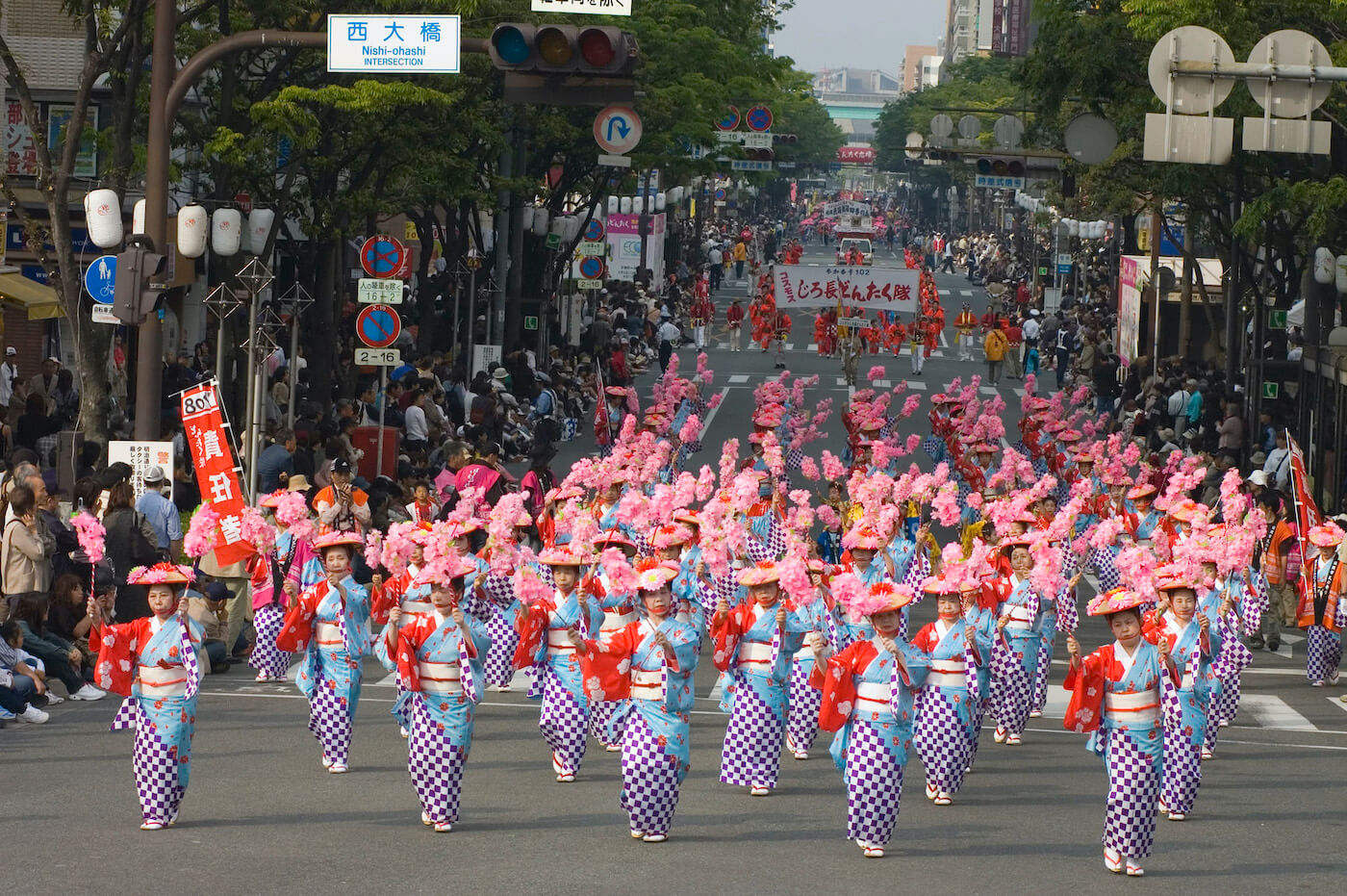 【2026】博多どんたく港まつり完全攻略！混雑回避と穴場を徹底解説