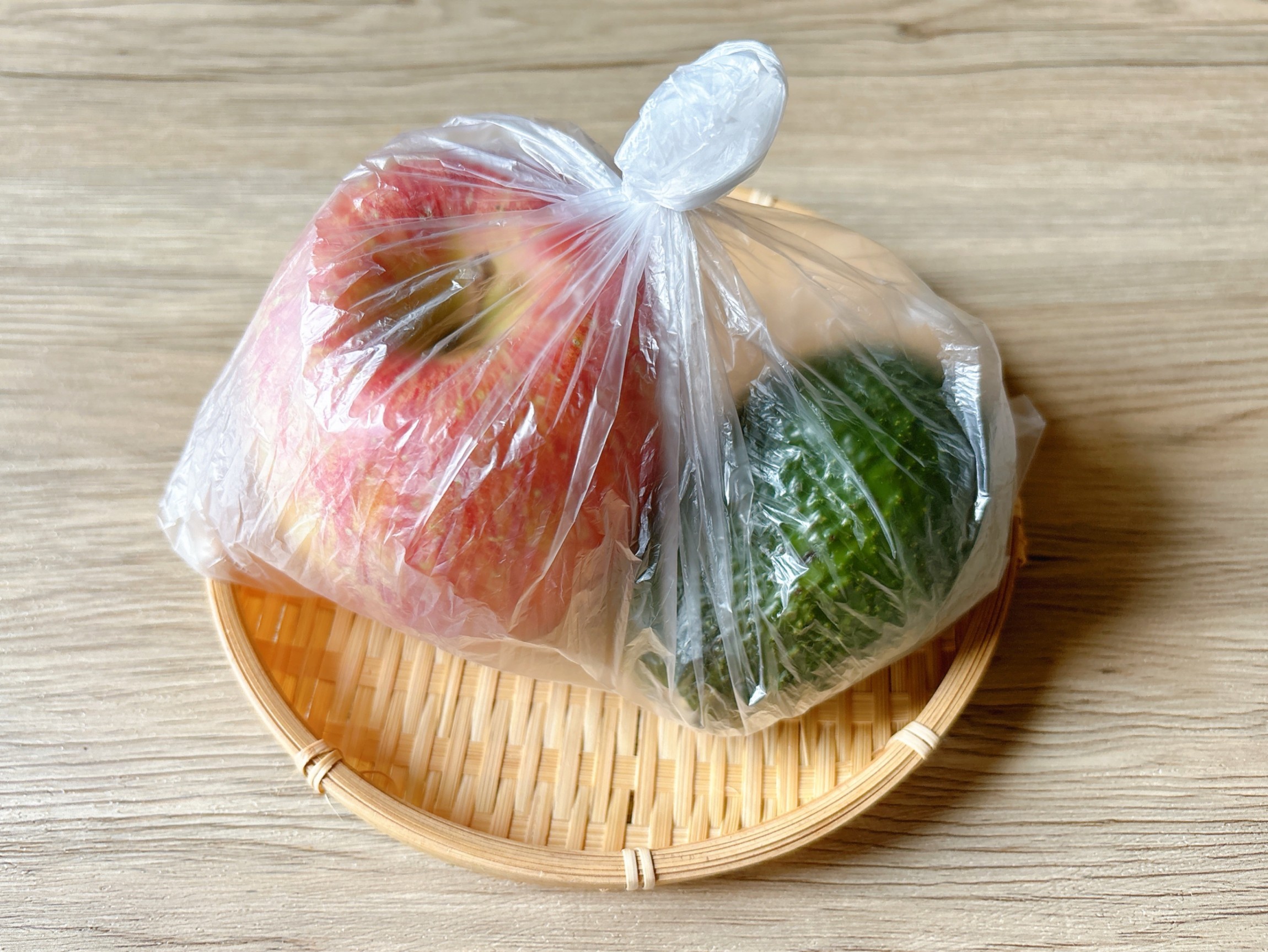 アボカド保存方法決定版！切った後の変色防止と劇的長持ち裏ワザ
