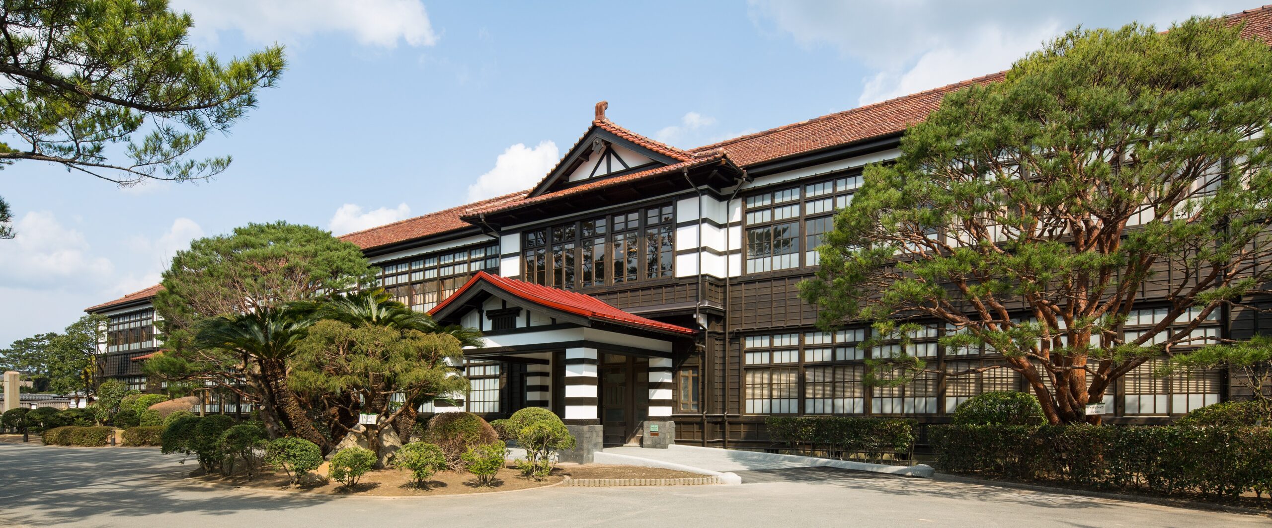 萩・明倫学舎を徹底解説！見どころ・絶品ランチから駐車場・歴史まで