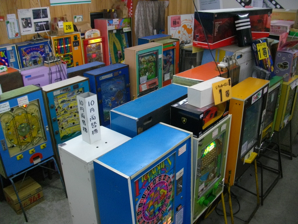 駄菓子屋ゲーム博物館の現在と評判｜10円で蘇る昭和レトロ名機の全貌