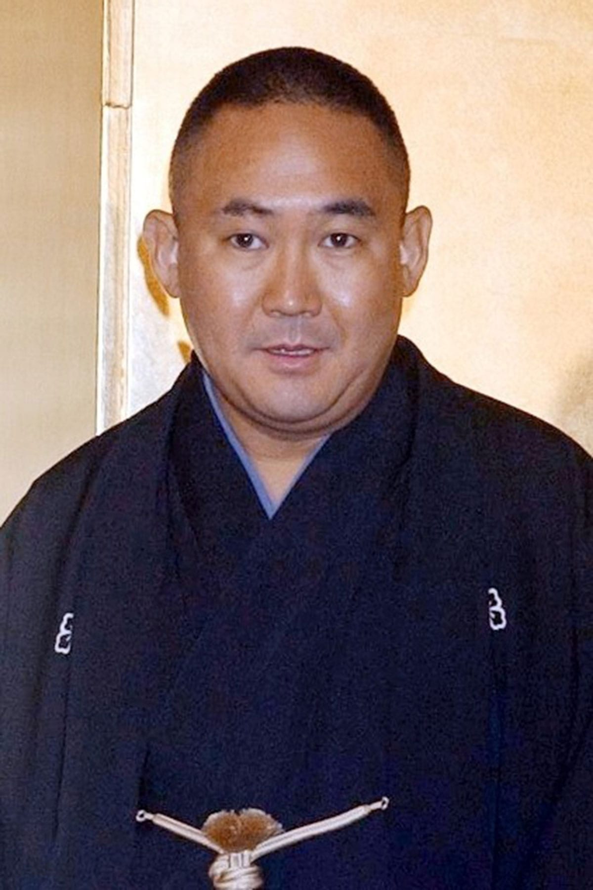 林家こぶ平の現在と九代目正蔵襲名の真相｜タッチ裏話から落語の評判まで