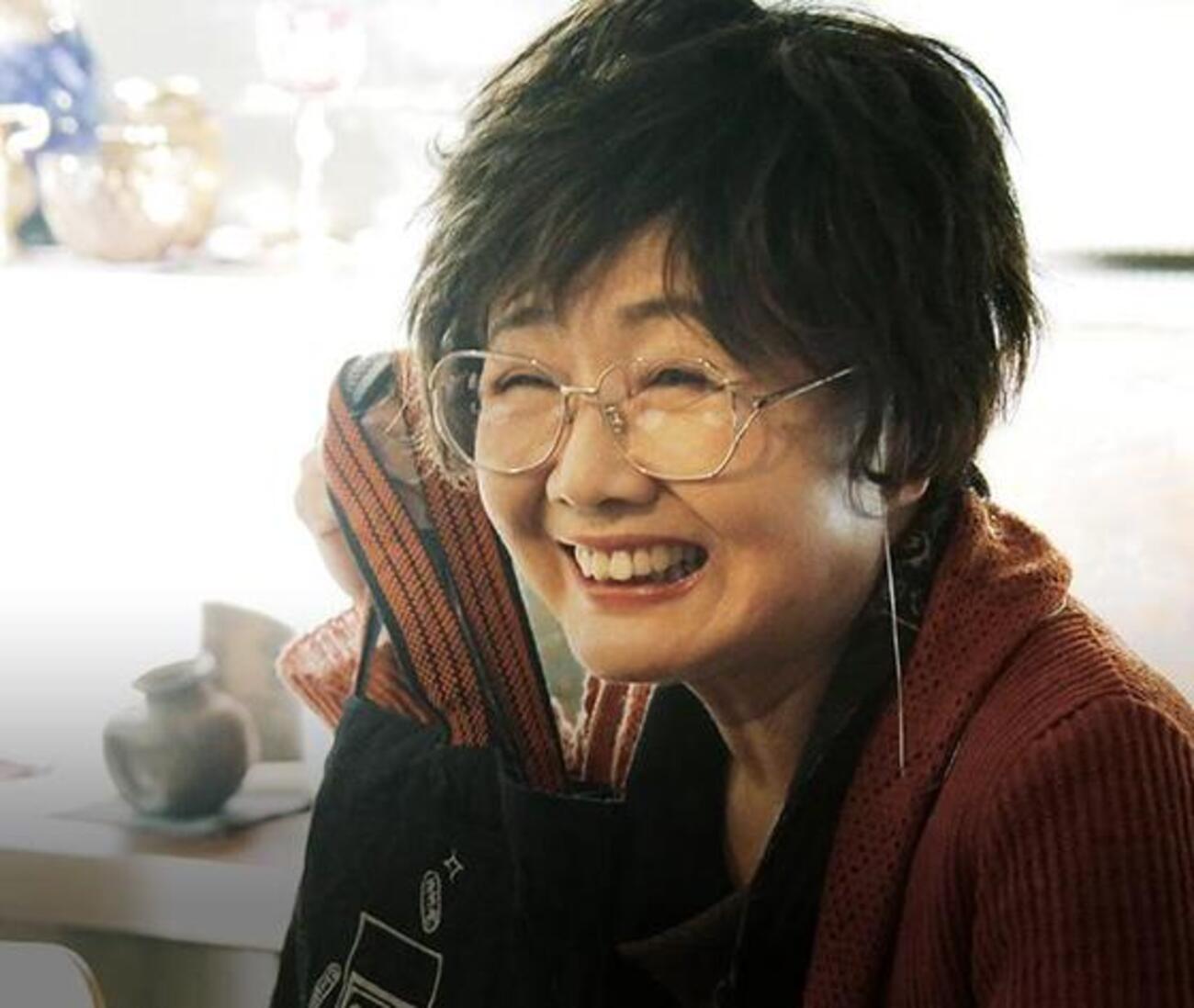 角替和枝の死因と柄本家の絆｜早すぎる別れから現在へ紡がれる真実