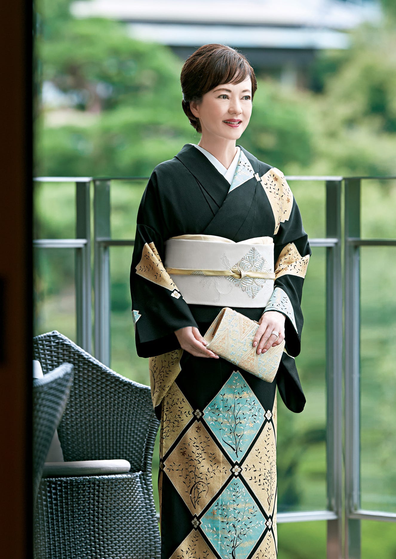五十嵐淳子の今｜中村雅俊との夫婦仲や子供たちの現在・最新活動を徹底追跡