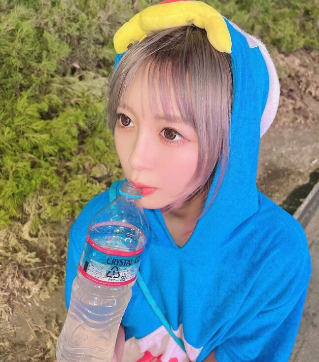Snsの枠を破った「ゆき にゃん」の熱狂——2026年、世界が注視するZ世代アイコンの素顔