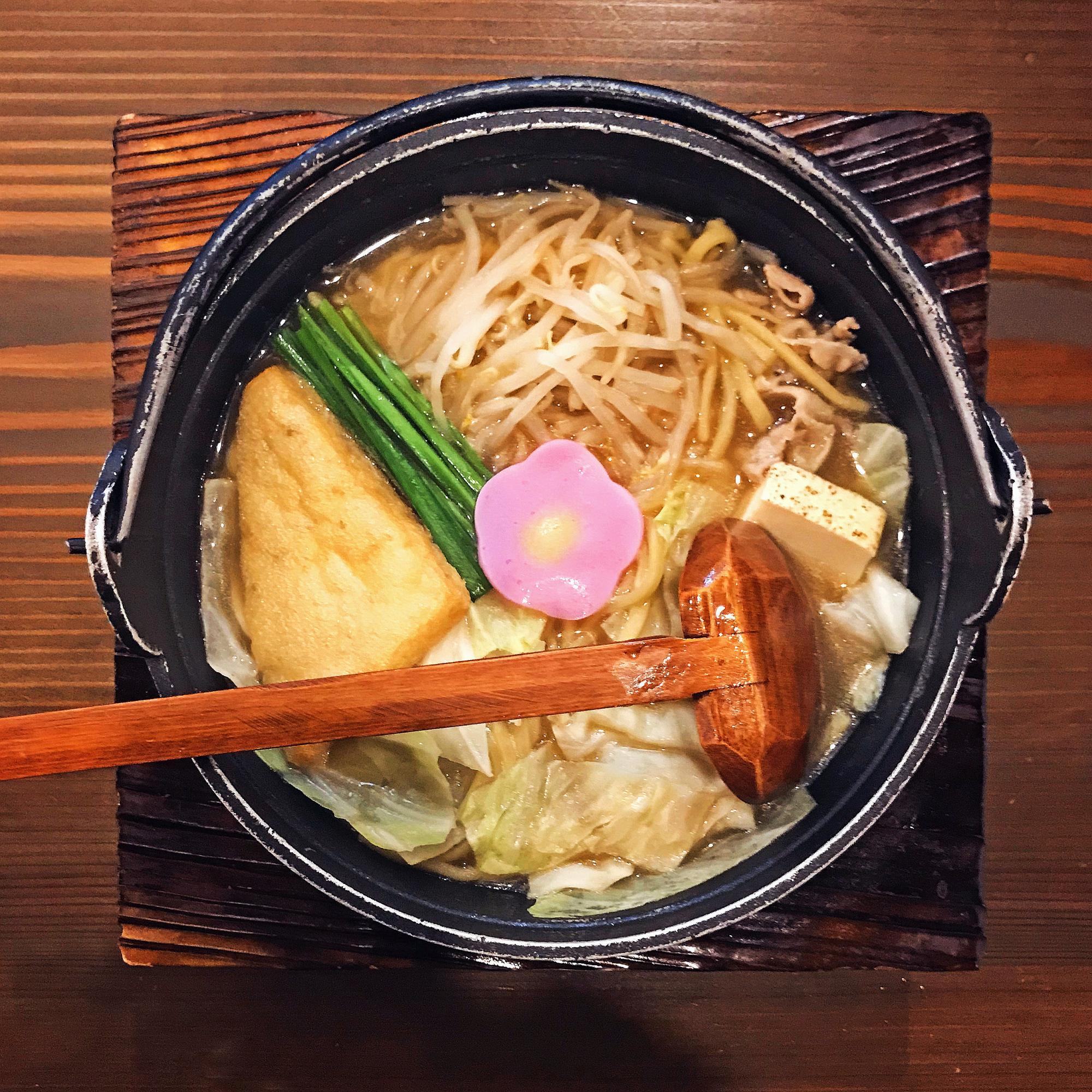 博多の名物「めんちゃんこ亭」の秘密！一人鍋の歴史と絶品メニューを検証