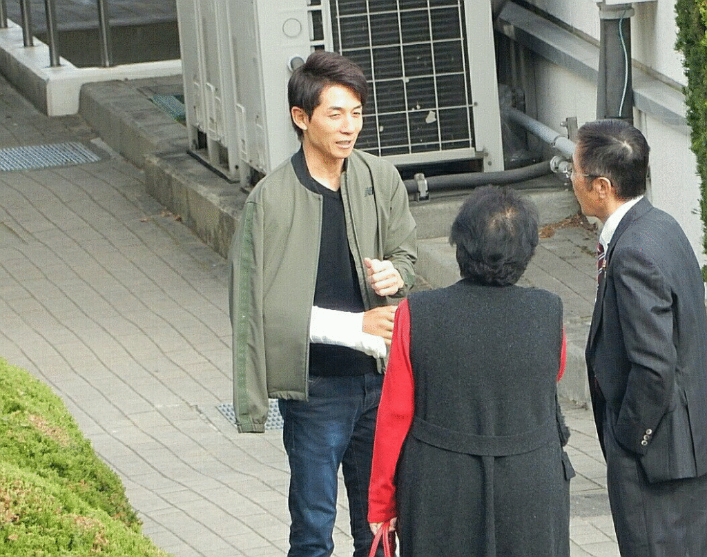 幸英明の奥さんは誰？美人妻の素顔や馴れ初め・子供と家族の現在
