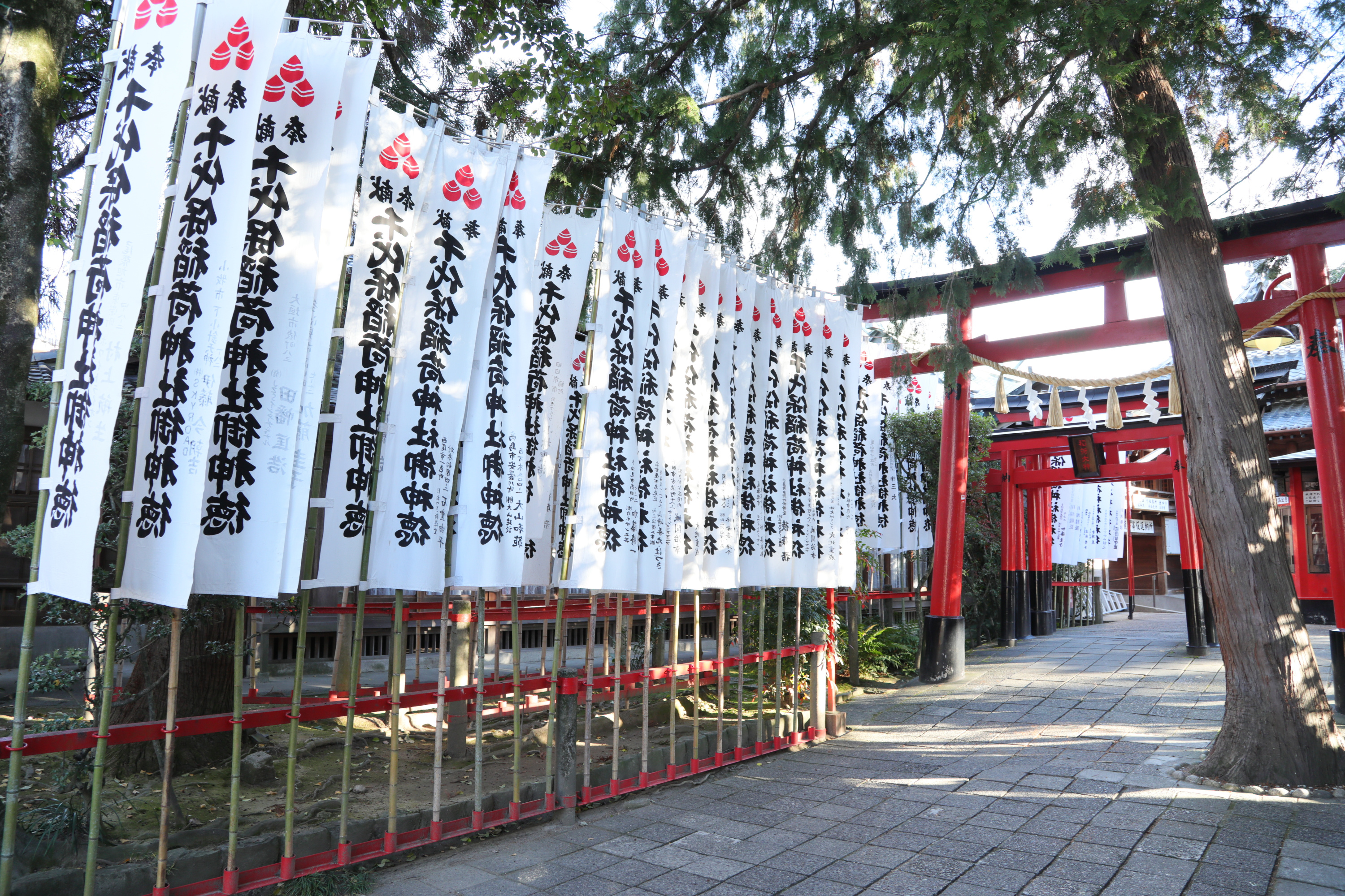 千代保稲荷神社の謎に迫る！おちょぼさん参拝作法と串カツ玉家の真実