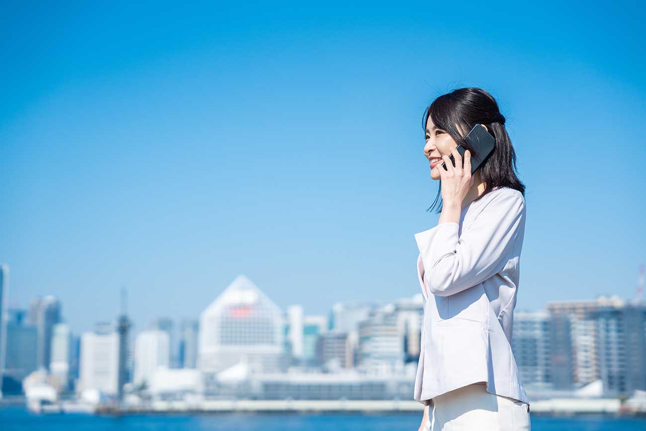 急に電話をかけたい心理の真相｜脈ありサインの見極めと自然な誘い方