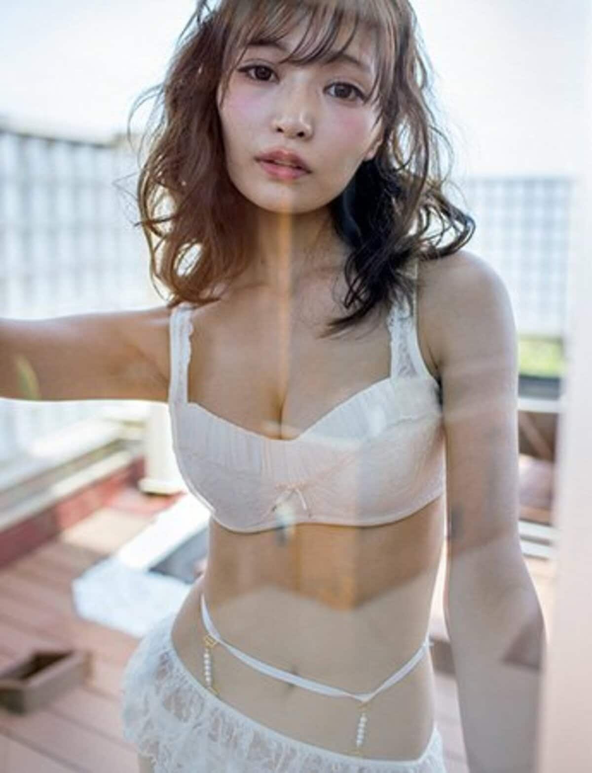 似鳥沙也加ヌード写真集の真相は？限界露出の全貌と2026年最新の現在