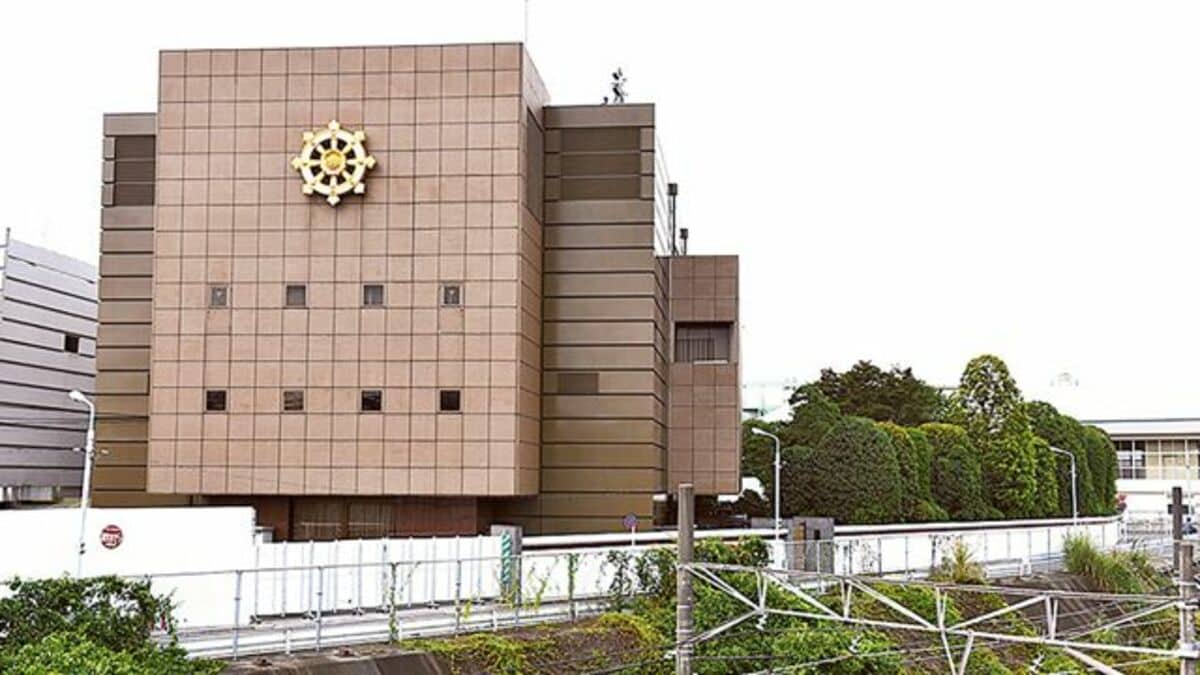 立川・真如苑総本部の実態とは？応現院の全貌と参拝手順を徹底検証【2026】