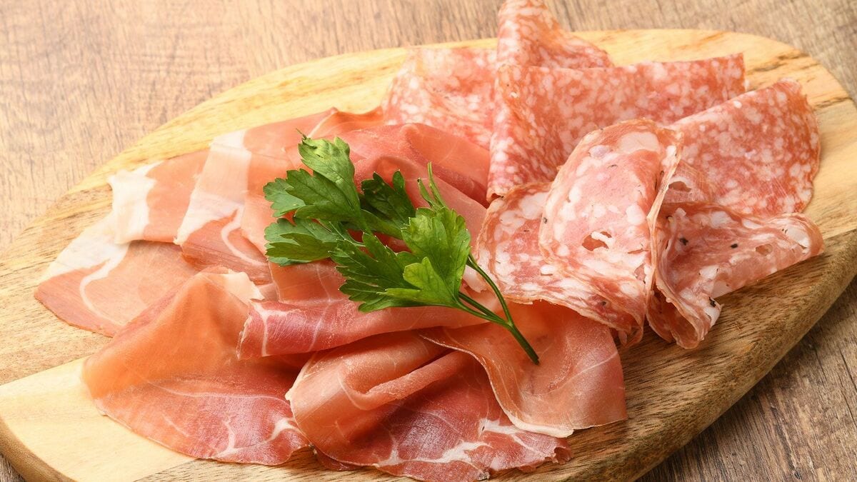 イタリア産生ハムが消えた真相と2026年最新動向｜輸入再開と代替品