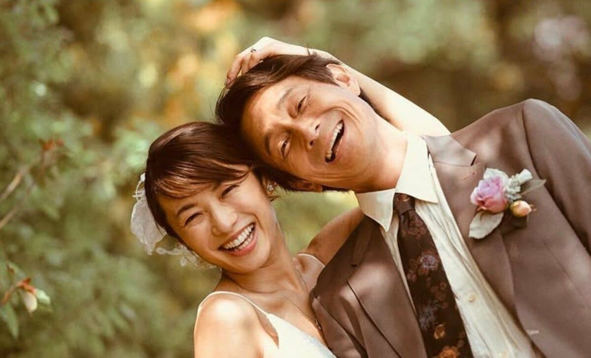 内山理名に元旦那は存在しない？離婚歴や再婚説の真相と吉田栄作との今
