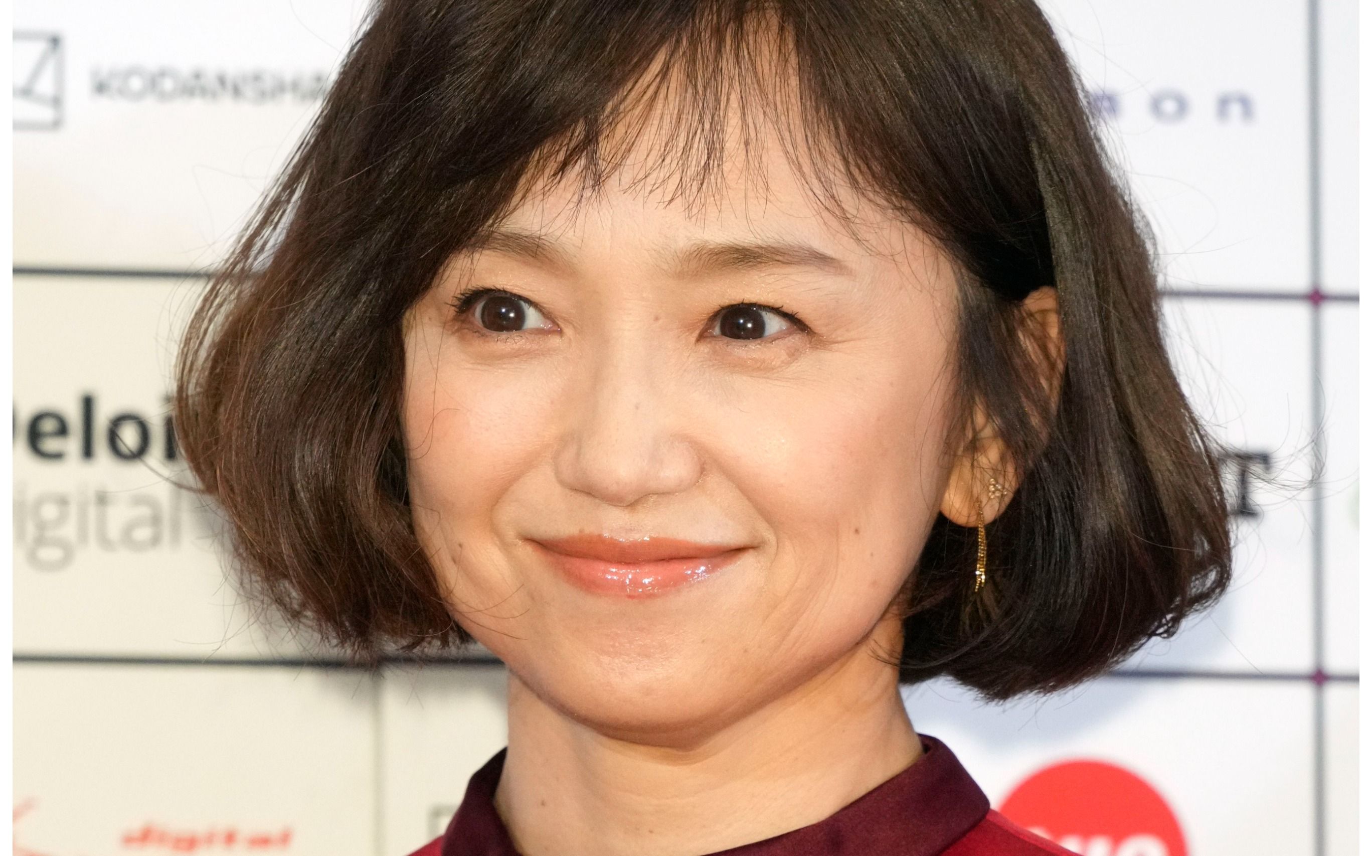 永作博美は何歳？現在の年齢と奇跡の美貌を保つ若さの秘訣