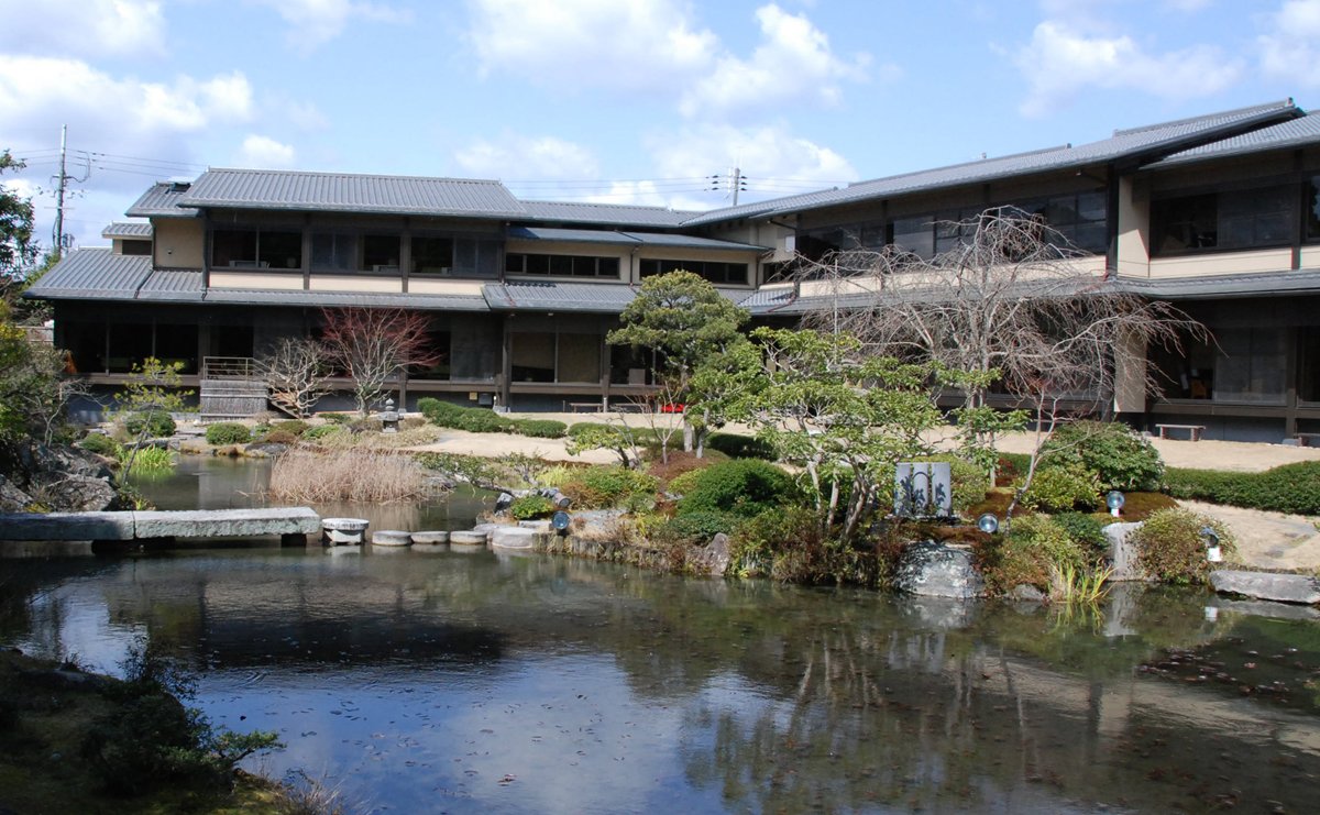 ユニクロ柳井正社長の大豪邸はどこ？渋谷区大山町の要塞と総資産の全貌