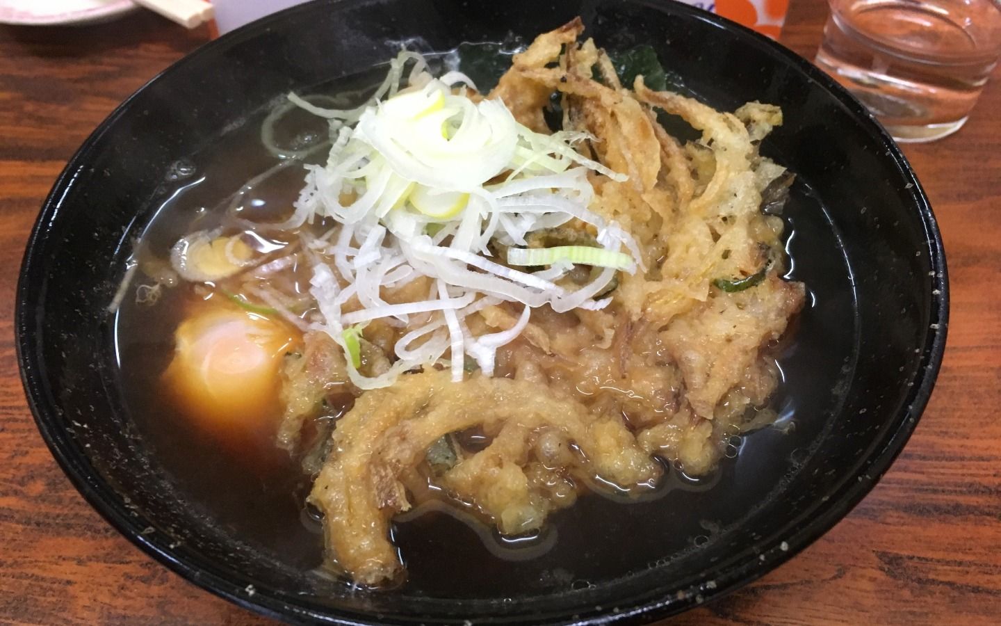 川崎立ち食いそば名店徹底比較！駅ナカから早朝の穴場まで通が推す正解