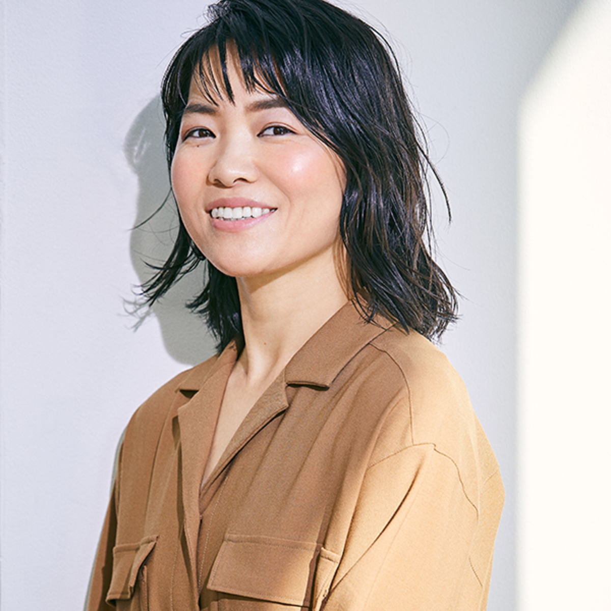 【真相】イモトアヤコの素顔が美人すぎる！太眉封印と美肌の秘密