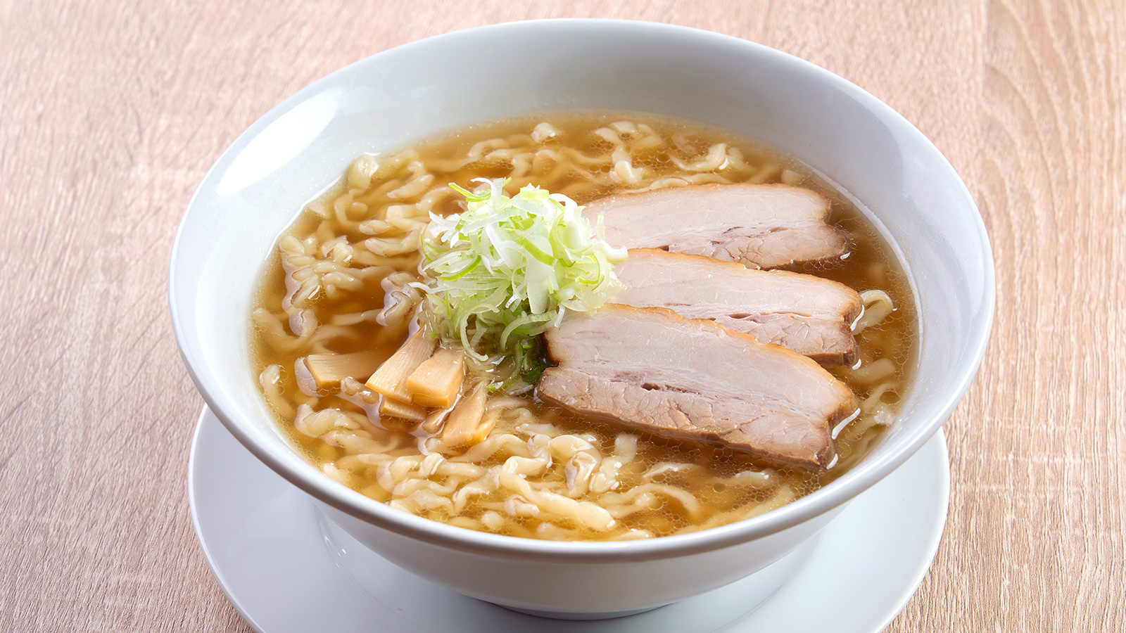 早朝の喜多方に響く啜り音――名店「喜一」の黄金スープが2026年のラーメン界を惹きつける理由