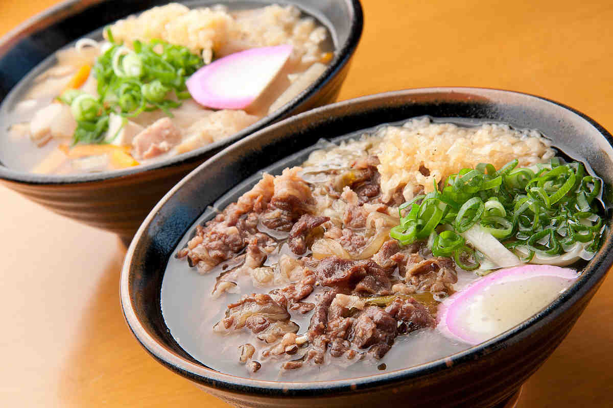 讃岐うどん岡製麺所の真価とは？名物肉うどんの評判と混雑攻略を徹底解剖
