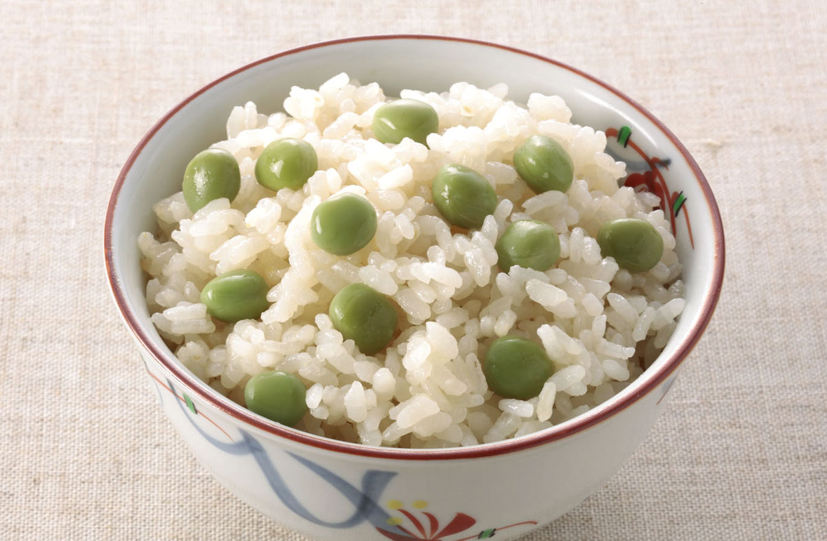 豆ご飯の作り方決定版！料亭風に色鮮やか＆シワなしで炊く黄金比