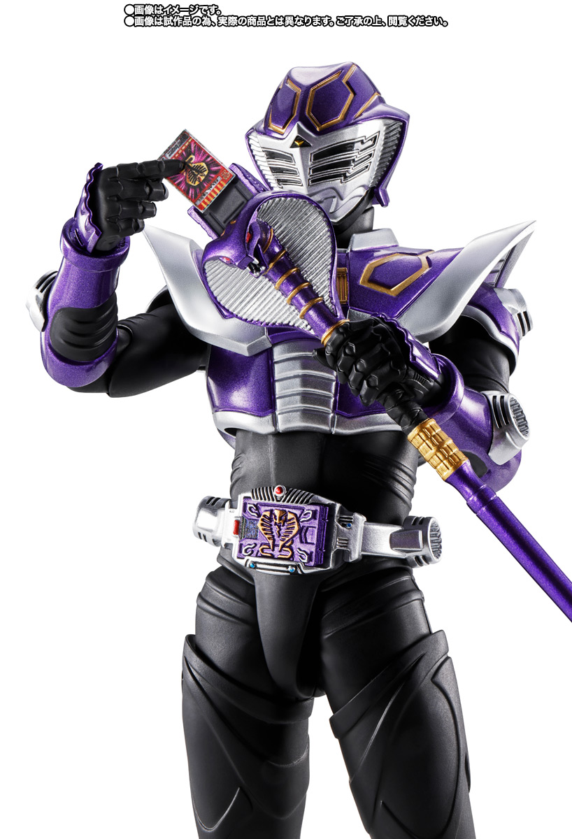仮面ライダー王蛇の狂気と強さ｜浅倉威が放つ最凶ピカレスクの真相
