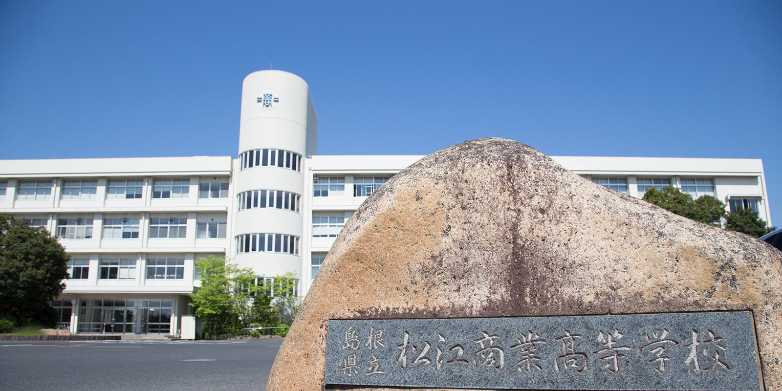 馬車道大かわはなぜ予約困難なのか？ミシュラン名店のコースと評判を徹底検証