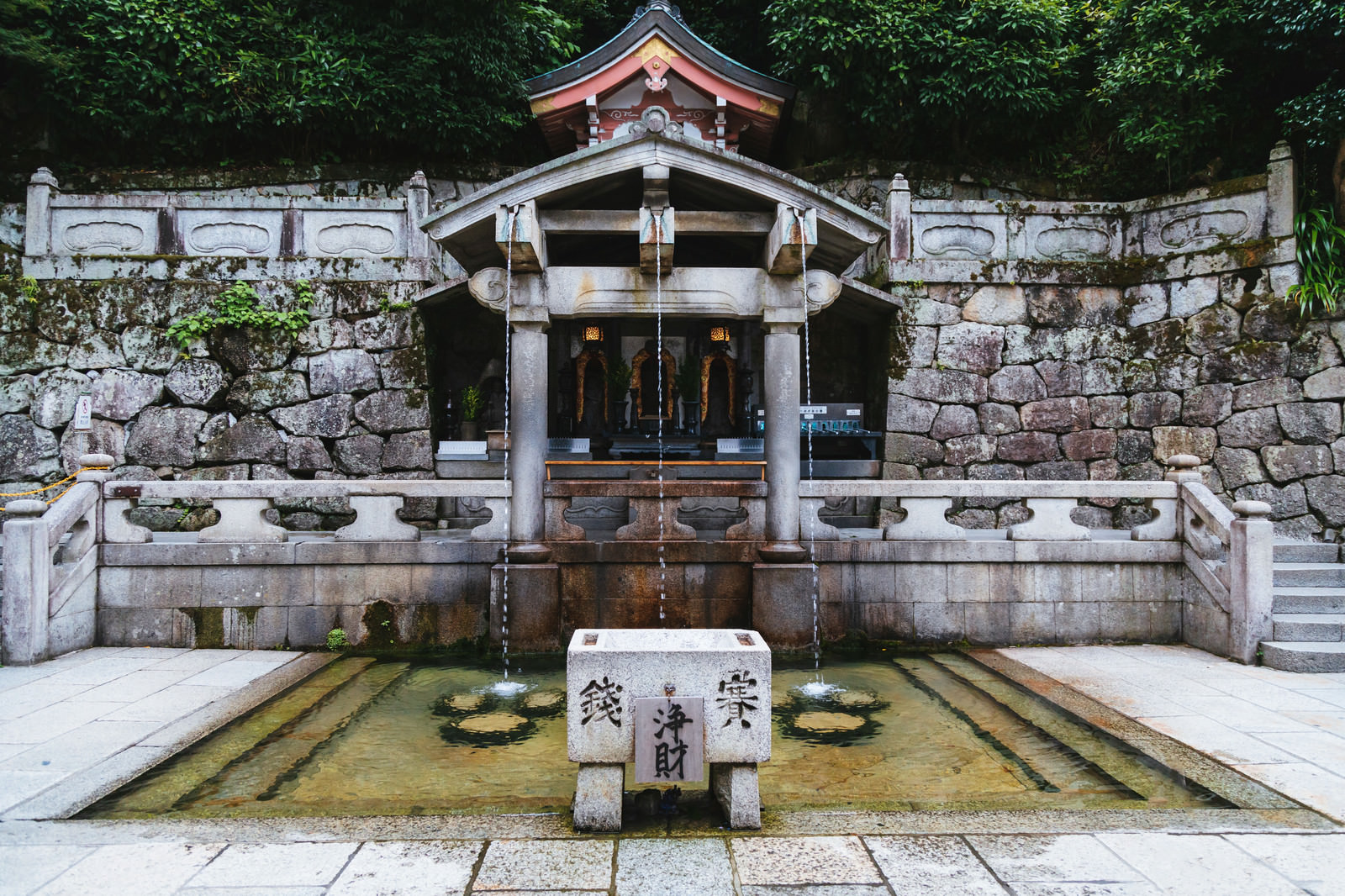 清水寺・音羽の滝で3筋飲むとご利益消滅？正しい作法と2026最新事情