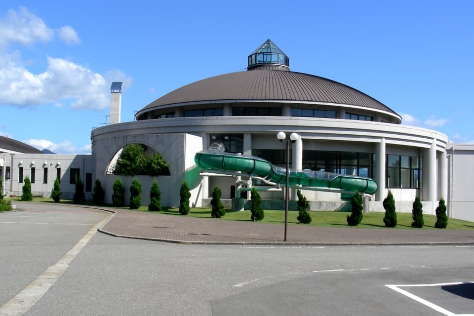 朝日きれい館の休館疑惑と現在｜温水プール＆温泉の真実を徹底検証