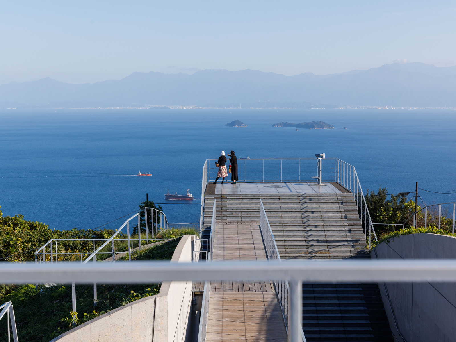 亀老山展望公園の絶景完全ガイド！隈研吾の建築美と夕日・夜景を徹底解説