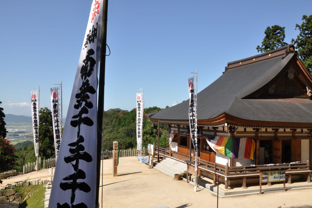 観音正寺の全貌！人魚伝説と車・石段ルート攻略【2026最新】