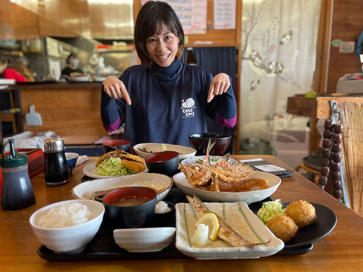 福浦漁港みなと食堂の混雑と行列攻略！絶品海鮮メニューと裏技