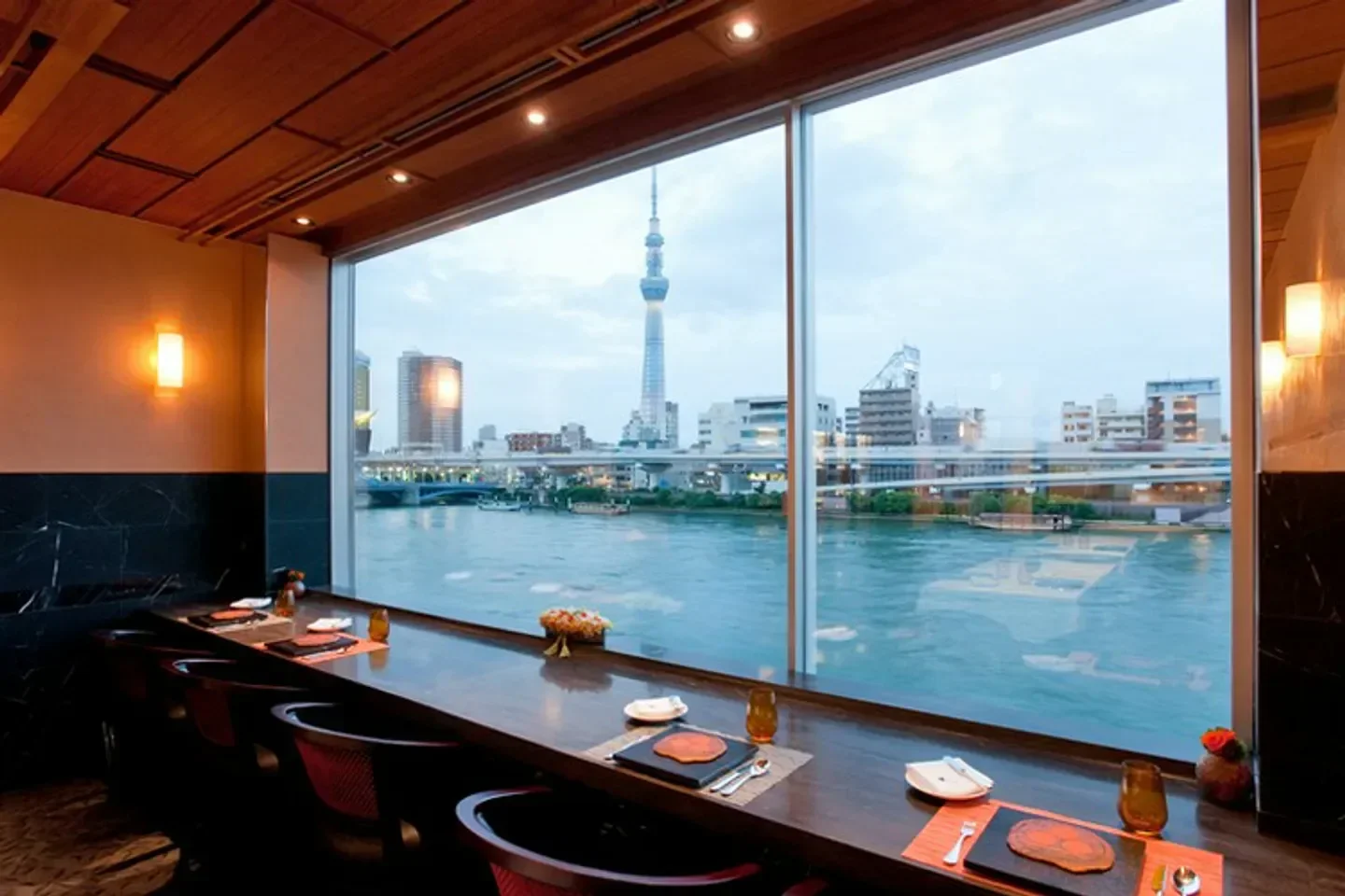 ナベノイズム東京の予約と評判｜元ロブション総料理長の極上フレンチ解説