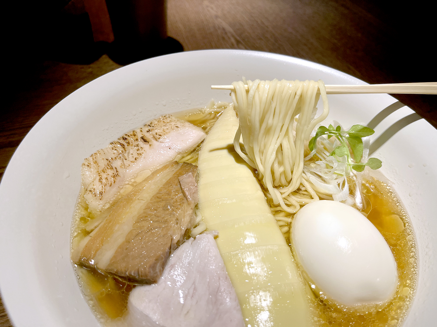代々木「楢製麺」の魅力解剖！無化調スープと天ぷらの評判・行列攻略法