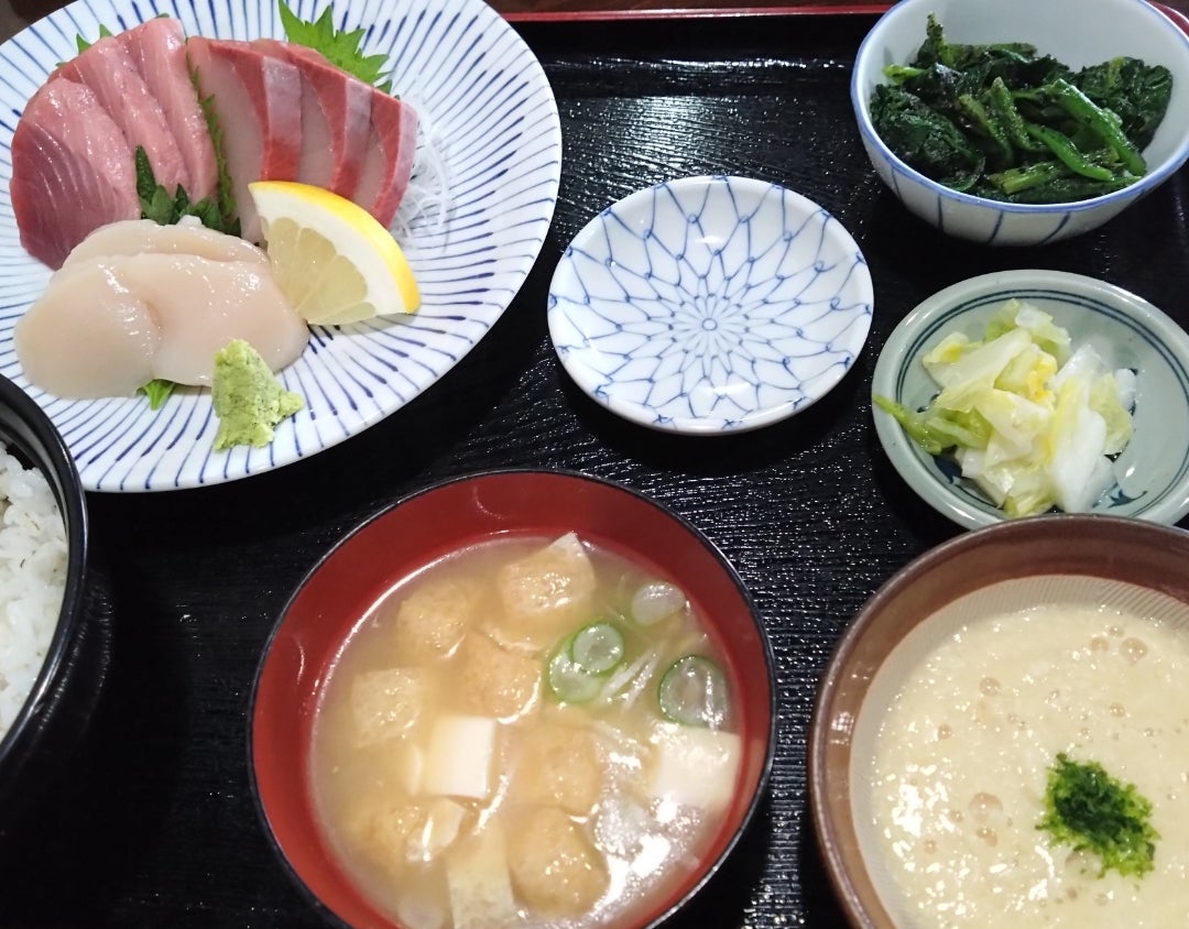 行列必至！麦とろ「まる信食堂」人気の理由と絶品ランチ・評判を徹底解説