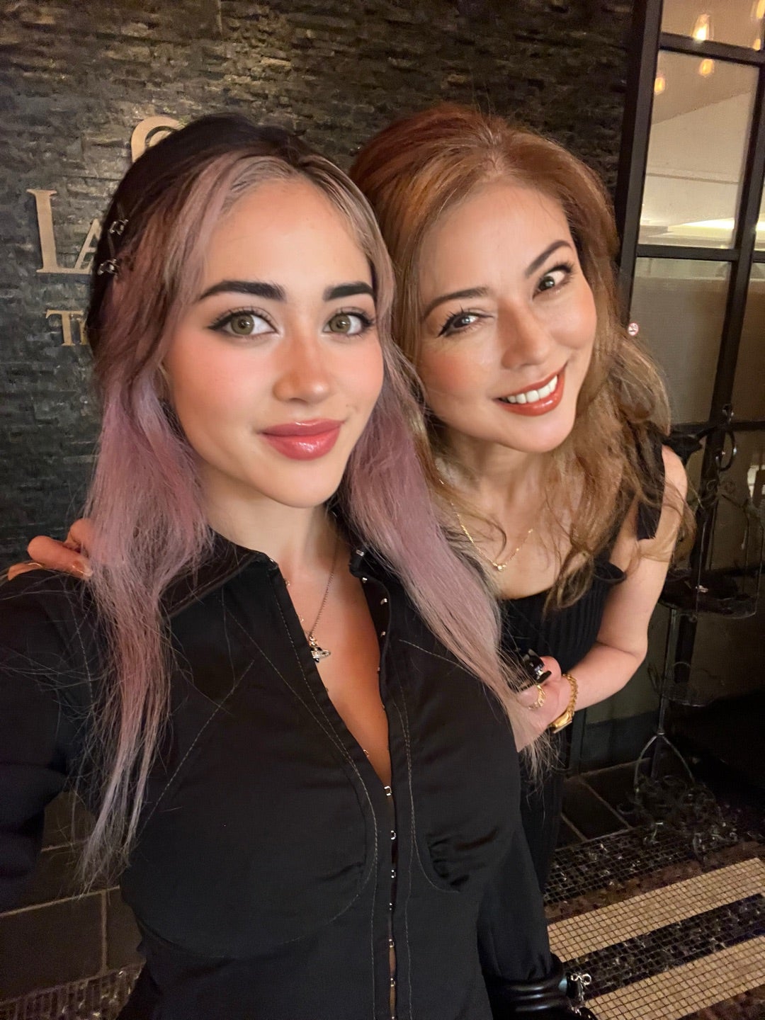 武田久美子の娘ソフィアの現在！モデル級美貌と話題の職業に迫る