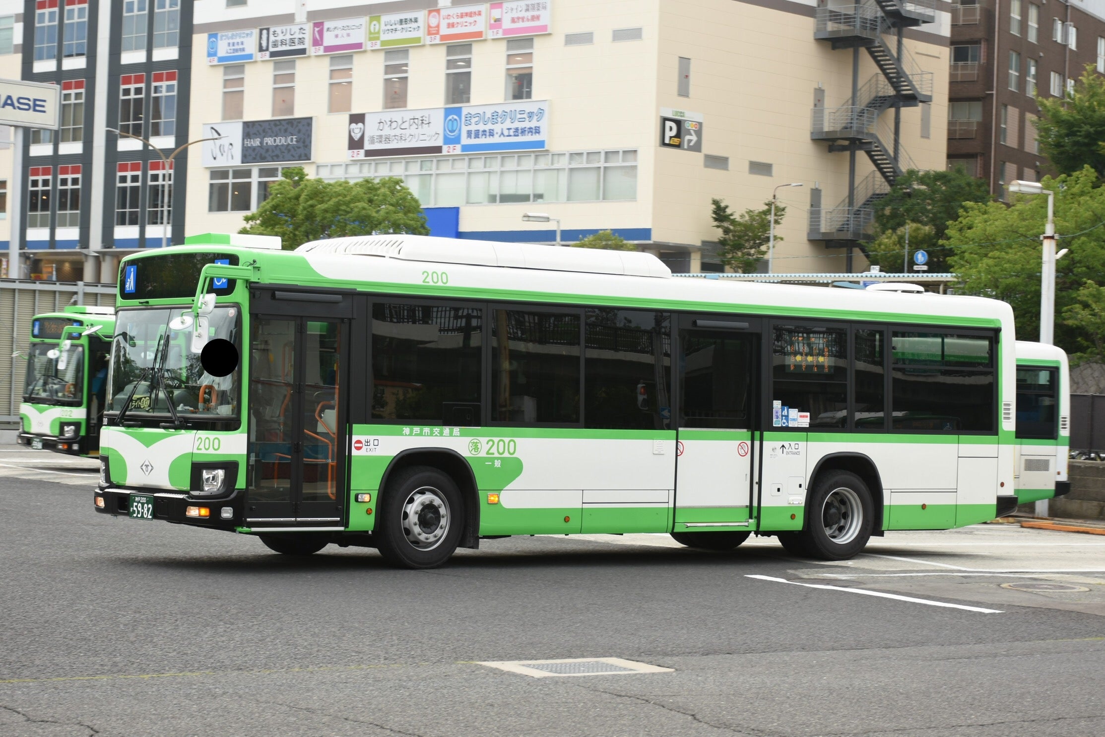 神戸市バス落合営業所の真実！名谷を支える路線と神姫委託・最新評判