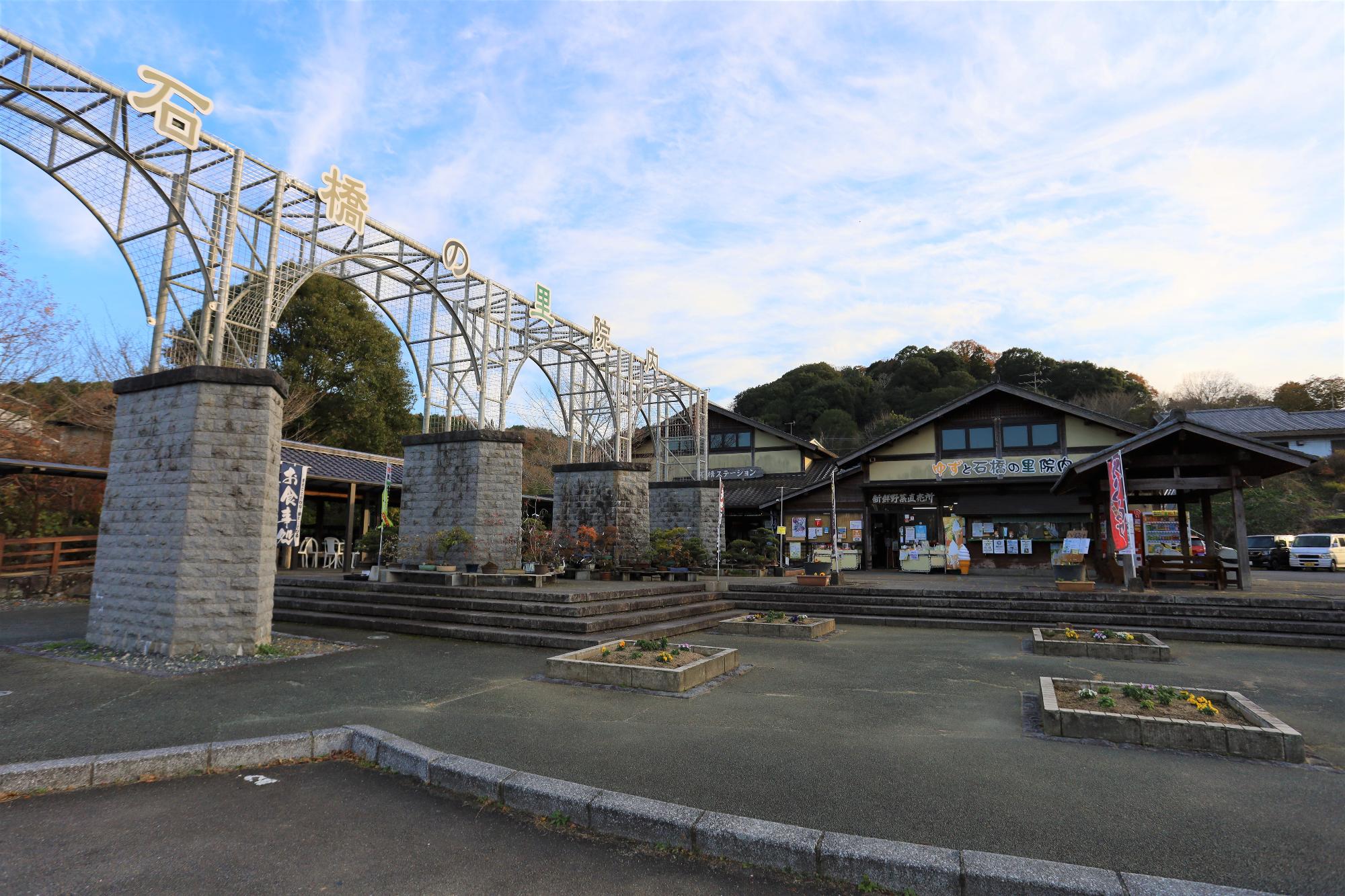 スシロー森孝店は予約なしだと大行列？混雑回避の裏ワザと駐車場を徹底解説！