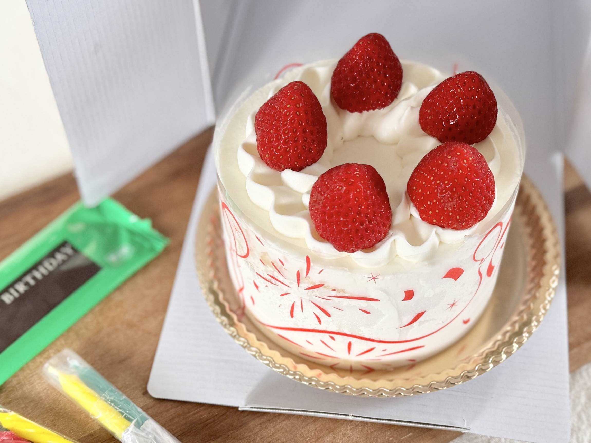 シャトレーゼのホールケーキは1000円で買える？最新価格と裏ワザ徹底解剖