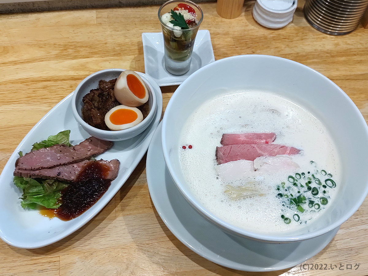 名駅「麺家獅子丸」泡系鶏白湯の熱狂と待ち時間攻略の全貌を徹底取材