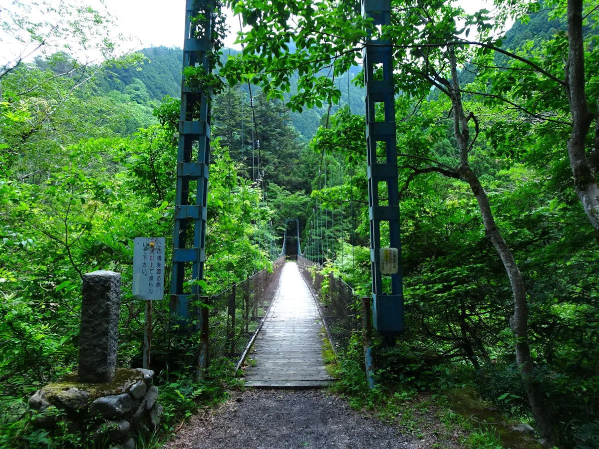 奥多摩むかし道2026年完全版｜廃村・石畳・絶景ルートを徹底解説