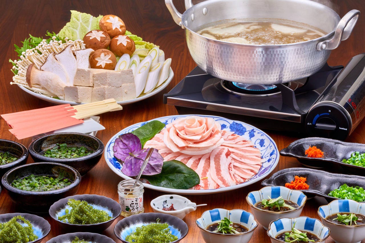 食彩酒房まつもと予約殺到の真相！あぐー豚名店の口コミと獲得裏ワザ